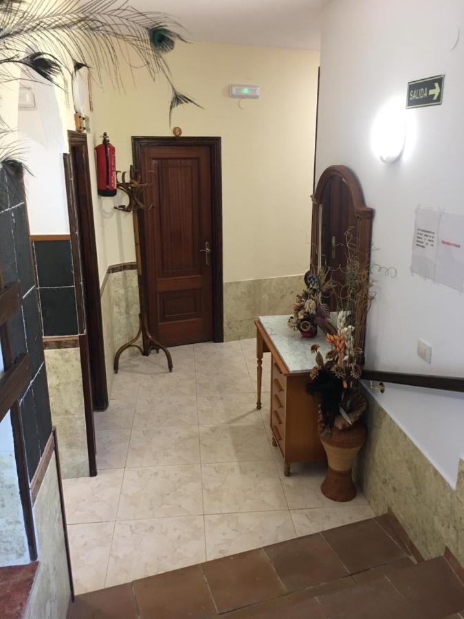 Hostal O Labrador Hotel O Hospital ภายนอก รูปภาพ