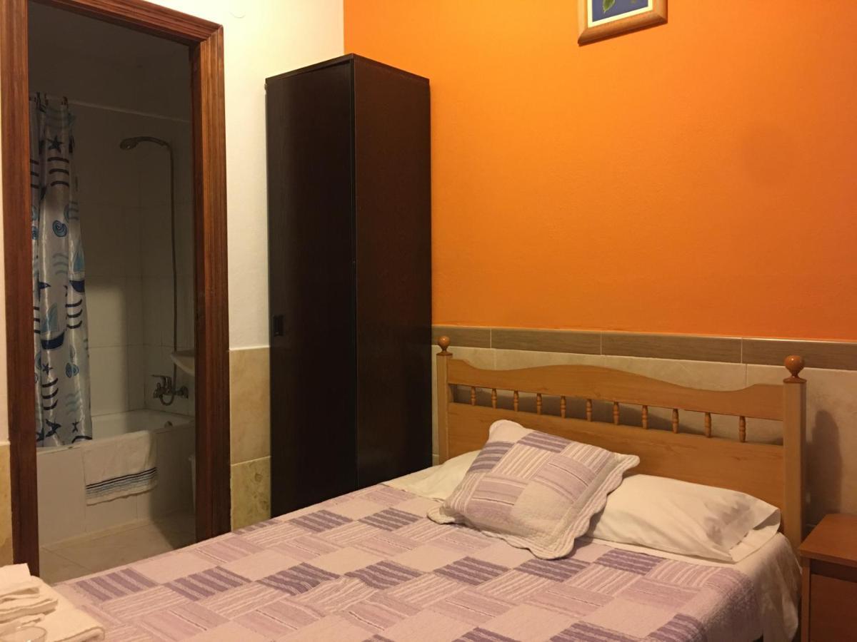 Hostal O Labrador Hotel O Hospital ภายนอก รูปภาพ