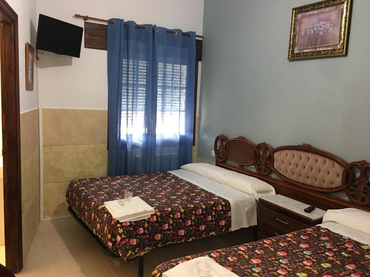 Hostal O Labrador Hotel O Hospital ภายนอก รูปภาพ